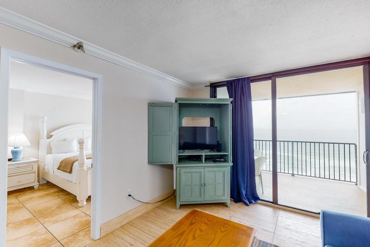 Emerald Surf 502 Apartment *